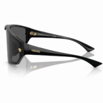 Vista lateral de Versace VE4461 GB1/87 con varillas negras y logo Versace dorado