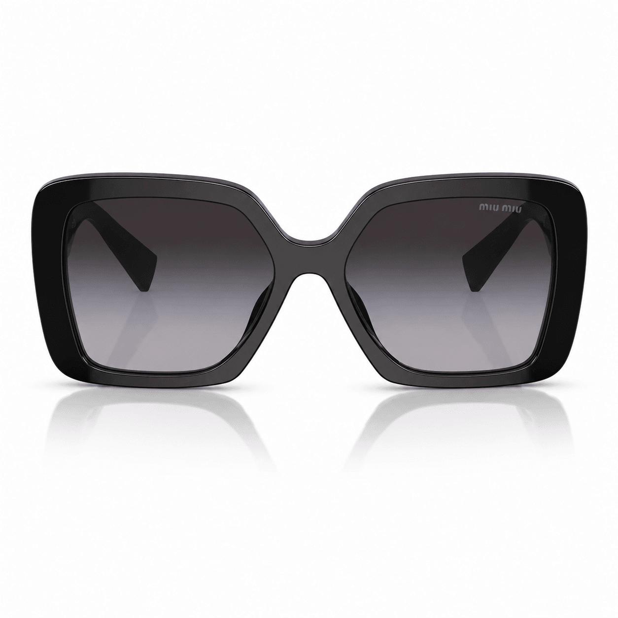 Lentes de sol Miu Miu negros vista frontal Lentes de sol Miu Miu MU10YS 1AB5D1 negros en vista frontal, con montura gruesa, cristales degradados oscuros y diseño cuadrado sobre fondo blanco.