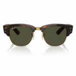Lentes de sol Ray-Ban RB0316S 990/31 MEga Clubmaster con marco carey sobre dorado y cristales verdes en vista frontal sobre fondo blanco