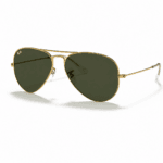 Lentes de sol Ray-Ban RB3025 L0205 con diseño piloto, montura pulido oro arista y cristales g-15 verde, vista angular sobre fondo blanco.