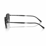 Ray-Ban RB3768 002/81 con varillas de 145 mm, montura negra y lentes gris polarizado, vista lateral sobre fondo blanco.