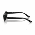 Ray-Ban RB4441D 6677/87 lentes de sol con estructura nailon, cristales gris oscuro y varillas de 145 mm, vista lateral sobre fondo blanco.