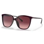 Michael Kors MK2137U 33448H con montura cordovan y lentes cordovan gradient, vista diagonal sobre fondo blanco.