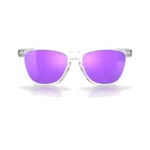 Oakley Frogskins OO9013-H755 con montura transparente brillante y lentes Prizm Violet, vista frontal sobre fondo blanco.