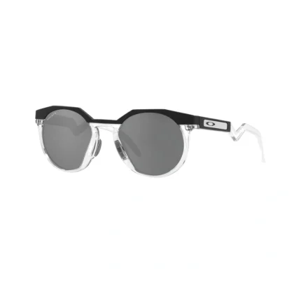 Oakley HSTN OO9242-0552 con montura negro mate y lentes Prizm Black Polarized, vista diagonal sobre fondo blanco.