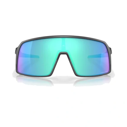 Oakley Sutro OO9406-9537 con montura Matte Carbon y lentes Prizm Sapphire, vista frontal sobre fondo blanco.