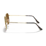 Ray-Ban RB3548N 001/57 vista lateral sobre fondo blanco.