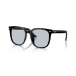 Ray-Ban RB4401D 601/72 vista diagonal sobre fondo blanco.